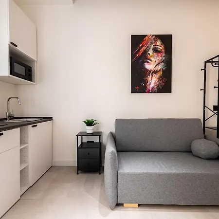 Apartment House Calise 14 *